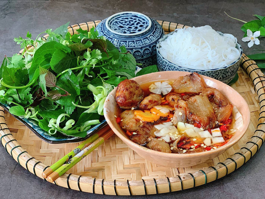 Hanoi Street Food Guide